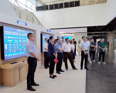 【佑安党建】参观交流,北京佑安医院党员干部走进联通探索智慧医疗新模式